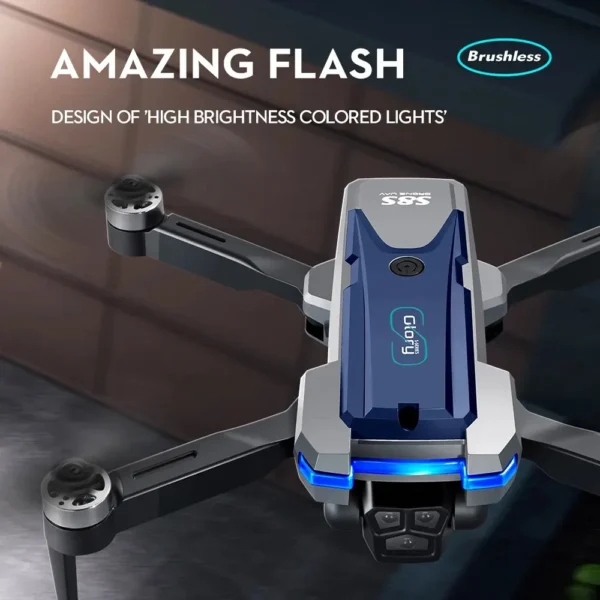 Drone SkyEagle S8S affichant un design de lumières LED de haute luminosité pour une visibilité accrue lors de vols nocturnes.
