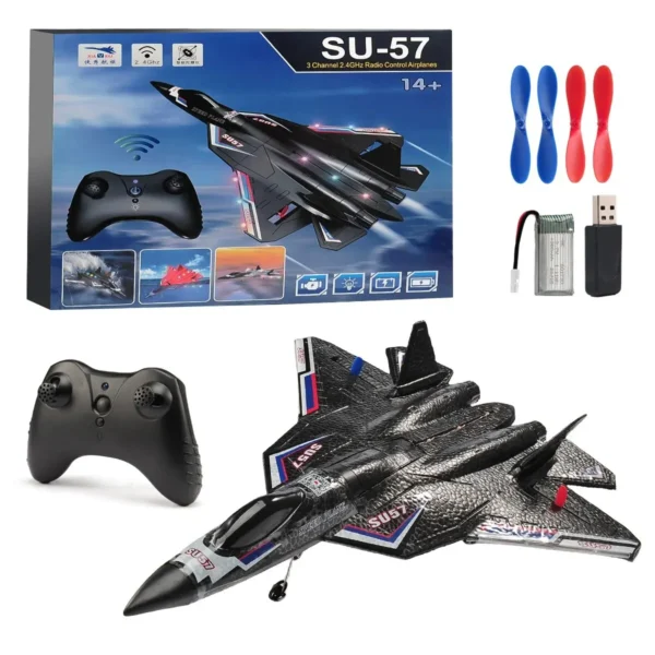 Kit d'avion de chasse RC SU-57 comprenant l'avion avec éclairage LED, une télécommande ergonomique, des hélices de rechange, et un set de batterie rechargeable avec USB.